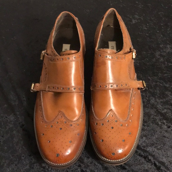 steve madden wingtip shoes